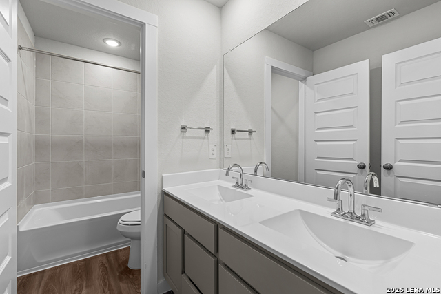 9978 Chavaneaux Lndg Property Photo 20