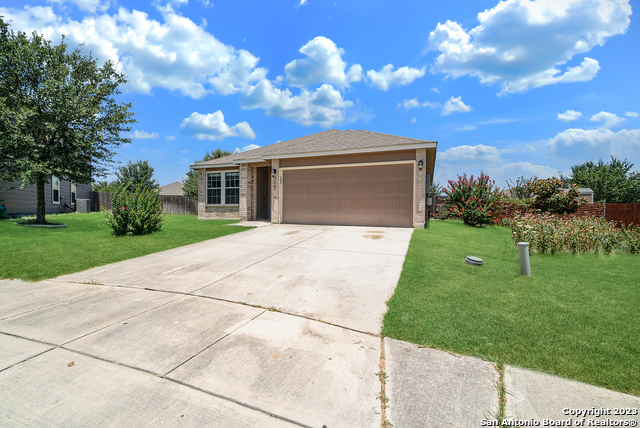 3612 Mistik Mdws Property Photo 2