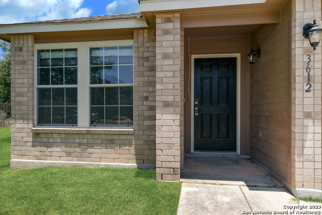 3612 Mistik Mdws Property Photo 4
