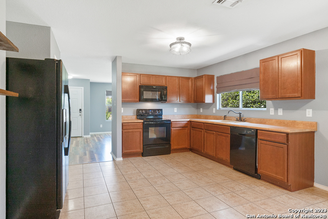 3612 Mistik Mdws Property Photo 11