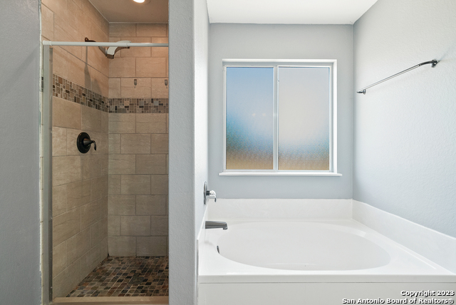 3612 Mistik Mdws Property Photo 19