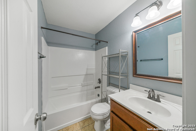 3612 Mistik Mdws Property Photo 21