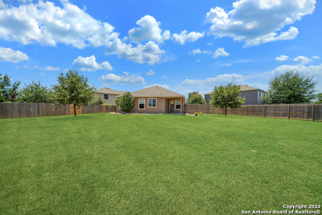 3612 Mistik Mdws Property Photo 27