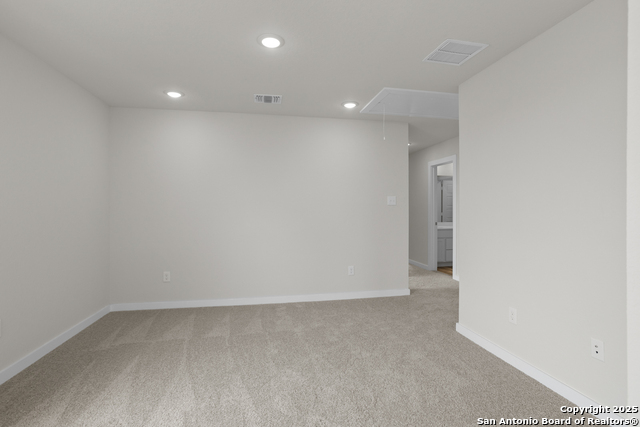 4434 Danforth St Property Photo 16