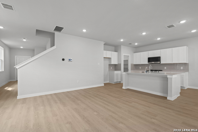 4430 Danforth St Property Photo 5