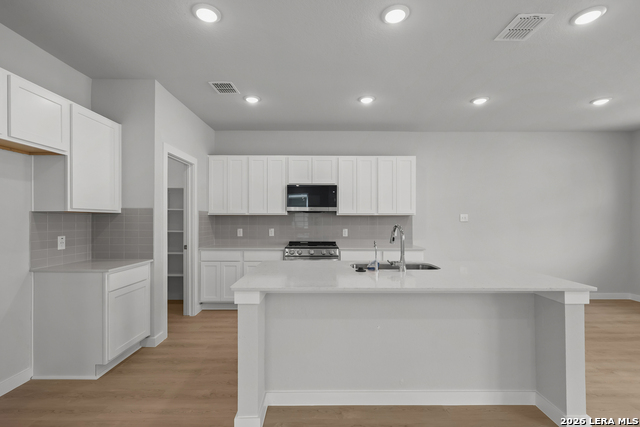 4430 Danforth St Property Photo 11