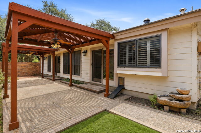 1800 Shadow Park St Property Photo 44
