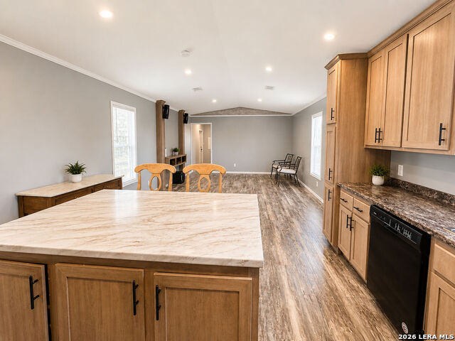 1685 County Road 5715 Property Photo 4