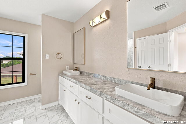 4215 Lakebend West Dr Property Photo 26