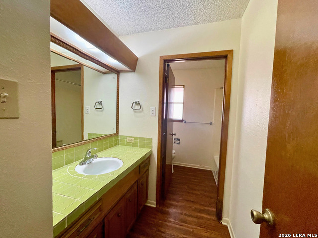 3435 Sugarhill Dr Property Photo 14