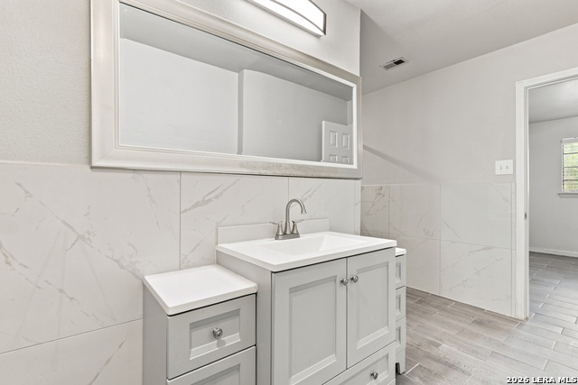 13014 Trent St Property Photo 28