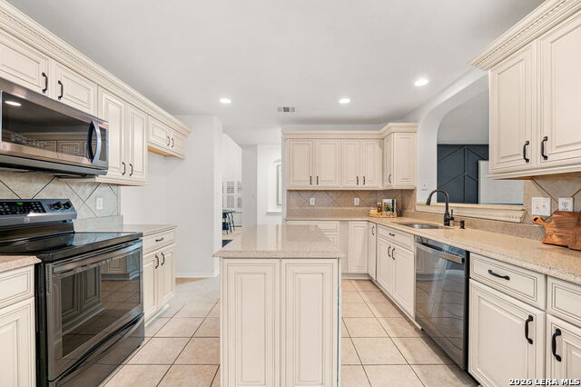 9403 Anderson Ct Property Photo 17