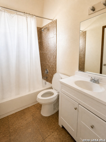 4756 Beacham Property Photo 8