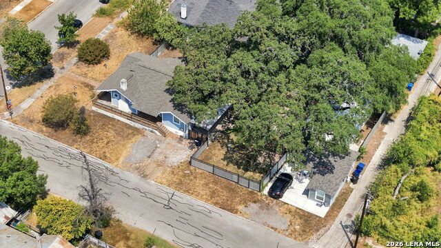 1000 Kayton Ave Property Photo 2