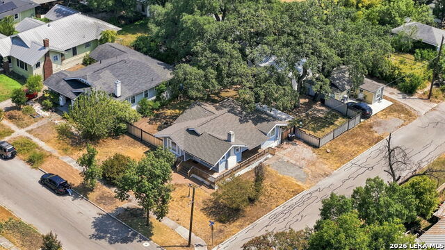 1000 Kayton Ave Property Photo 3