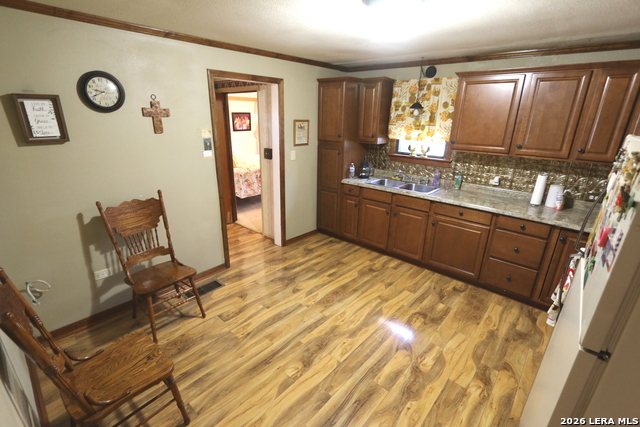 10961 Kosub Ln Property Photo 14