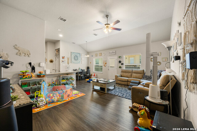 9216 Canyon Bnd Property Photo 7
