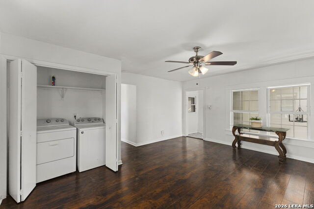 1127 W Woodlawn Ave Property Photo 44