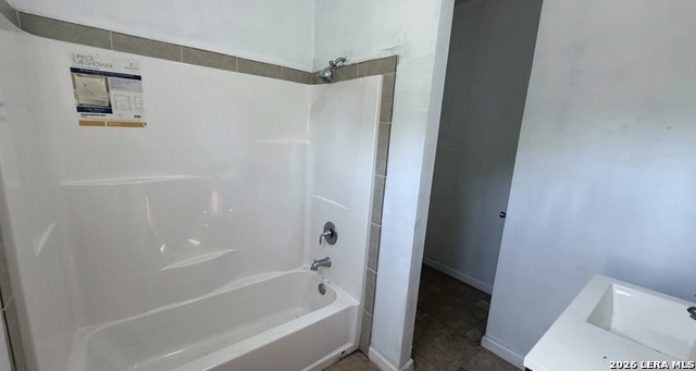 510 E Pine Property Photo 7