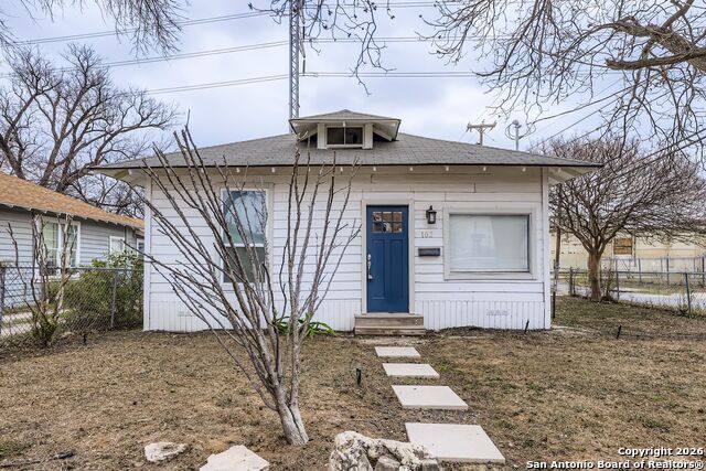 102 Aganier Ave Property Photo 1