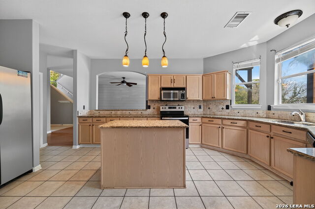 1506 Crescent Point Property Photo 9