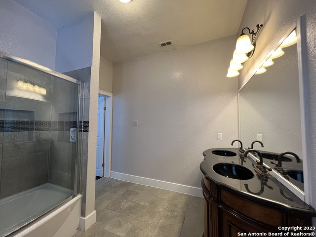 1011 Dawson St Property Photo 17