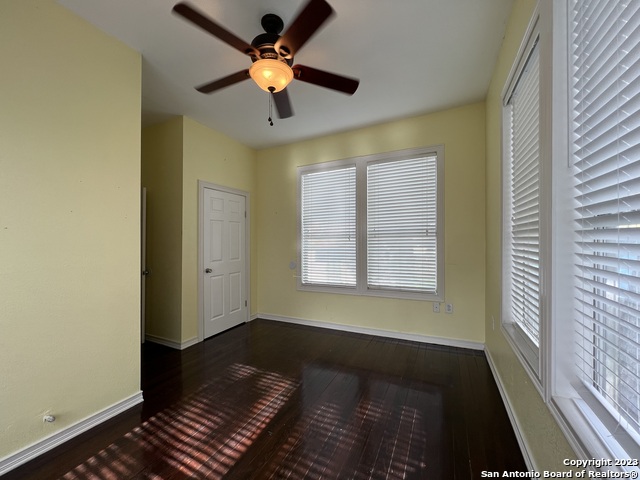1011 Dawson St Property Photo 21