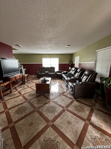 9939 Sunset Pl Property Photo 6