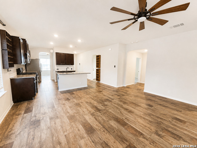 6711 Hoffman Plain Property Photo 4