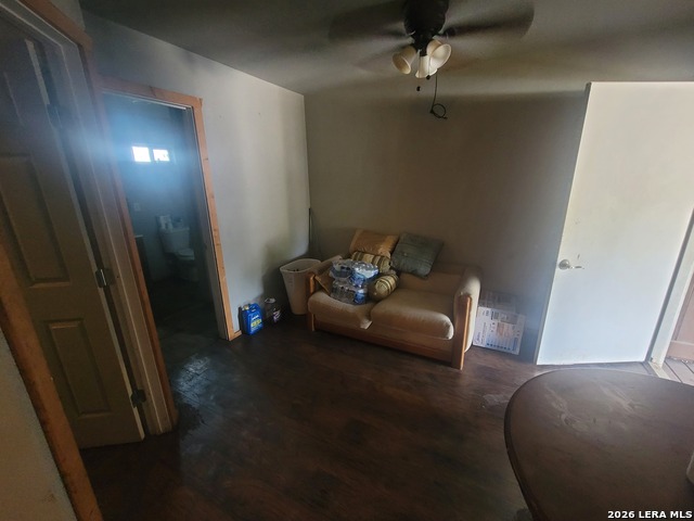 505 Chaparral Property Photo 7