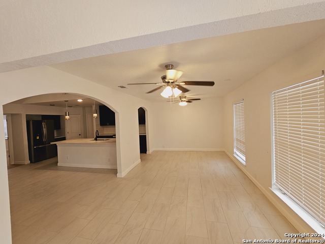 6700 Yellow Rose St Property Photo 9