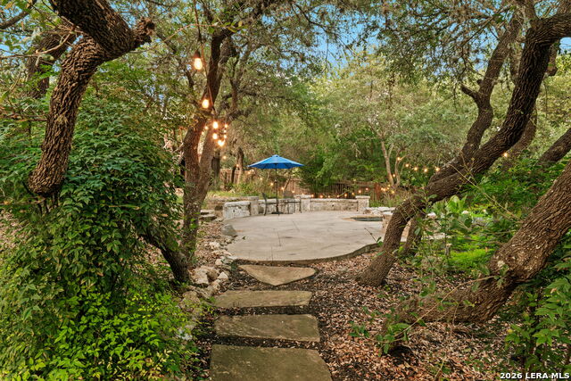 8255 Colonial Woods Property Photo 13