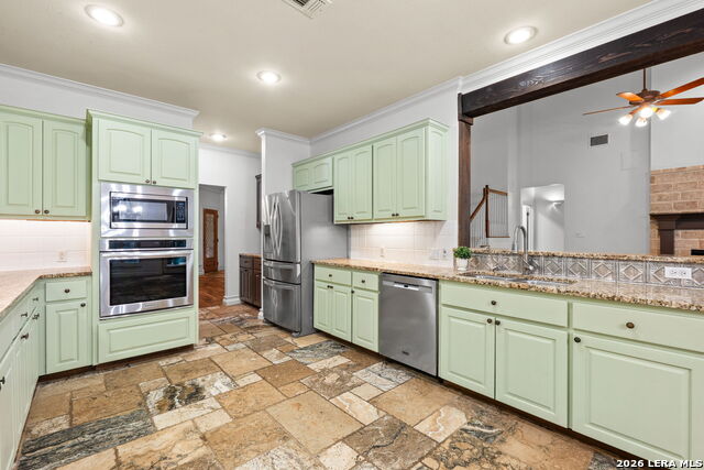 8255 Colonial Woods Property Photo 32