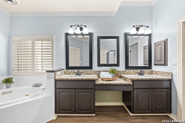 8255 Colonial Woods Property Photo 38