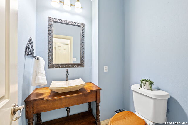 8255 Colonial Woods Property Photo 44