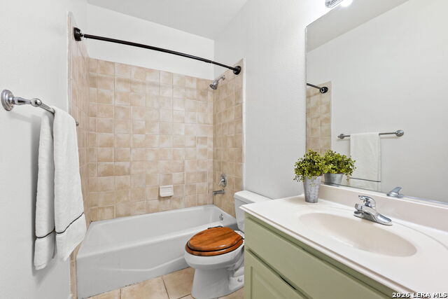 8255 Colonial Woods Property Photo 46