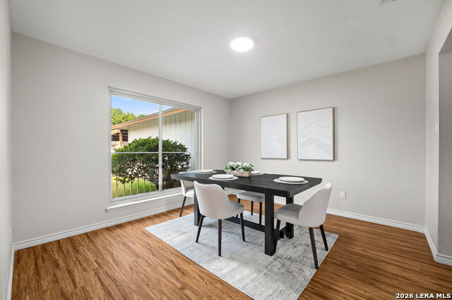 8234 Meadow Sun St Property Photo 6