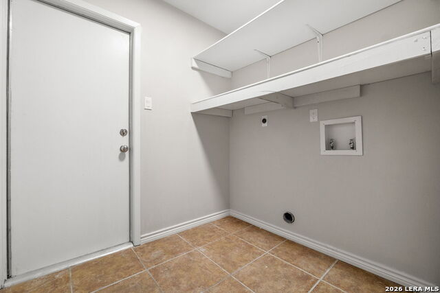 8234 Meadow Sun St Property Photo 21