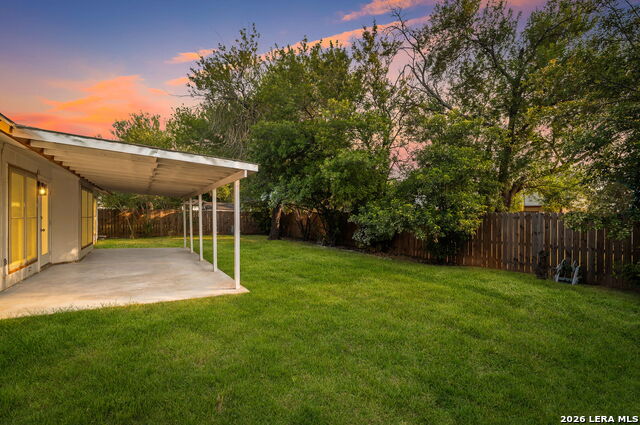 8234 Meadow Sun St Property Photo 36