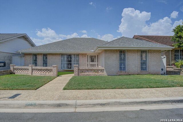 213 Fenwick Property Photo 1