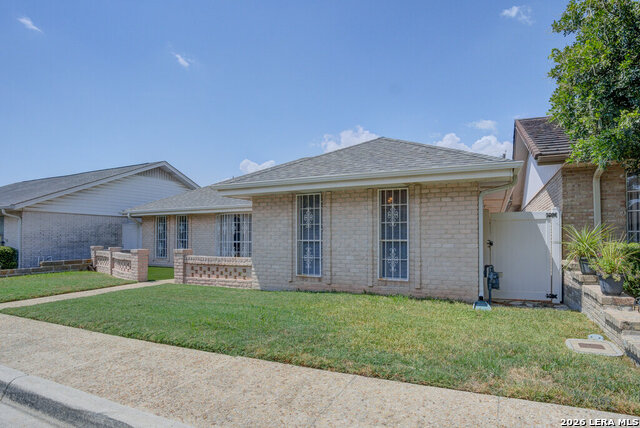 213 Fenwick Property Photo 3