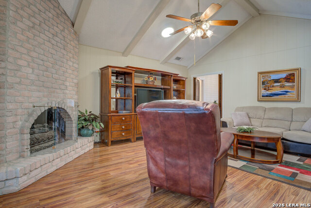 213 Fenwick Property Photo 11