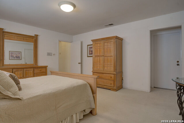 213 Fenwick Property Photo 25