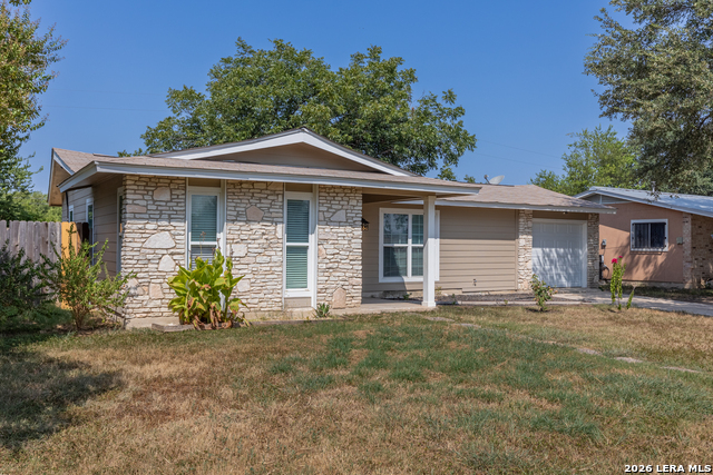 1423 Northglen Property Photo 3