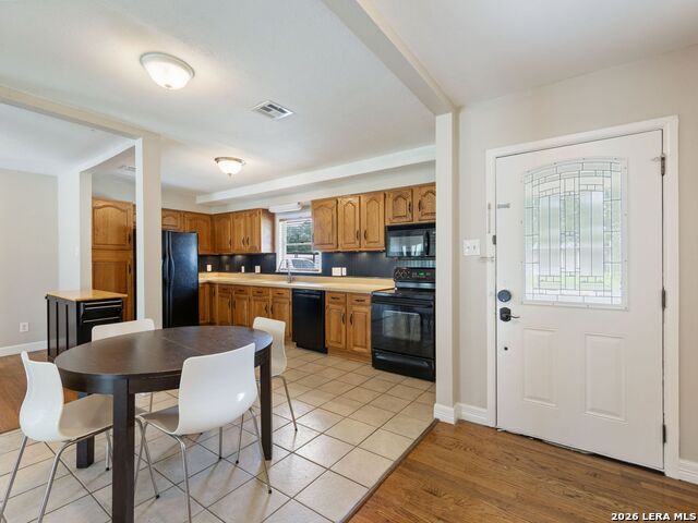 542 Brightwood Pl Property Photo 7