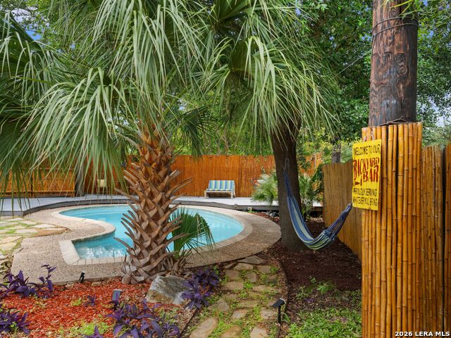 542 Brightwood Pl Property Photo 33