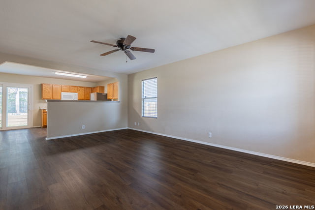 12411 Penny Royale Property Photo 4