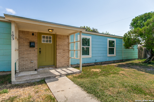 103 Wellesley Blvd Property Photo 1