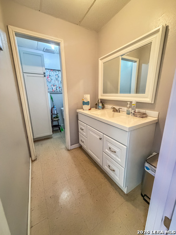 1501 N Saint Marys St Property Photo 20