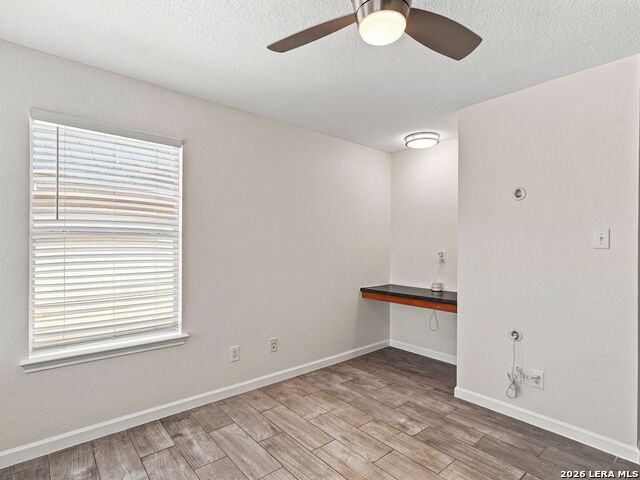 5512 Saffron Way Property Photo 15